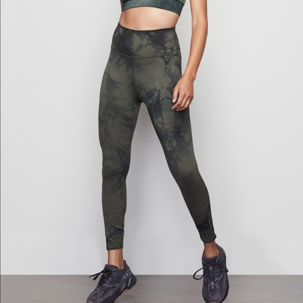 Good American Leggings
